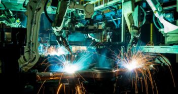 Iot in the welding industry: Technological progress against the shortage of skilled workers (picture: shutterstock - TUM2282)